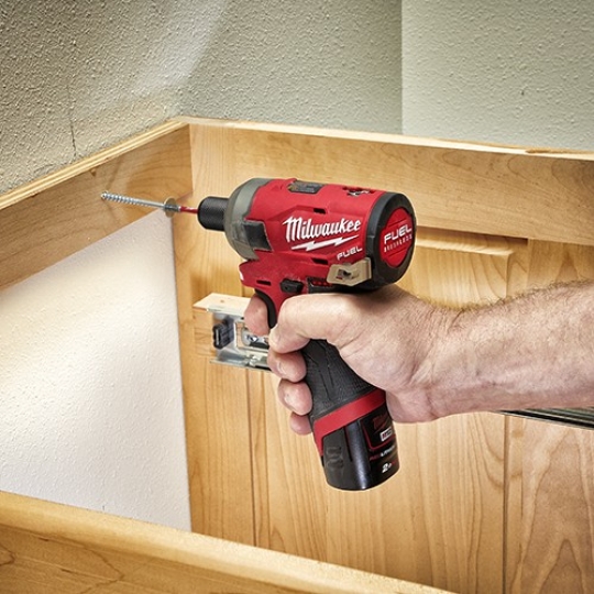 Máy vặn vít thủy lực Milwaukee M12 FQID-0C ( Chưa Pin & Sạc )