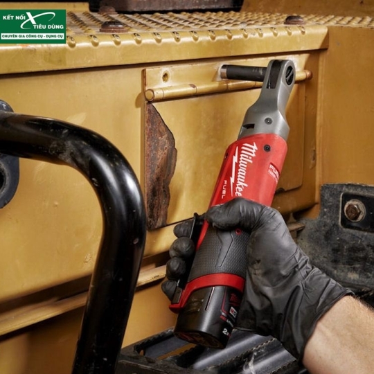 Máy siết bu lông góc Milwaukee M12 FIR12-0 ( Chưa Pin & Sạc )