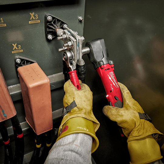 Máy siết bu lông góc Milwaukee M12 FRAIWF12-0B