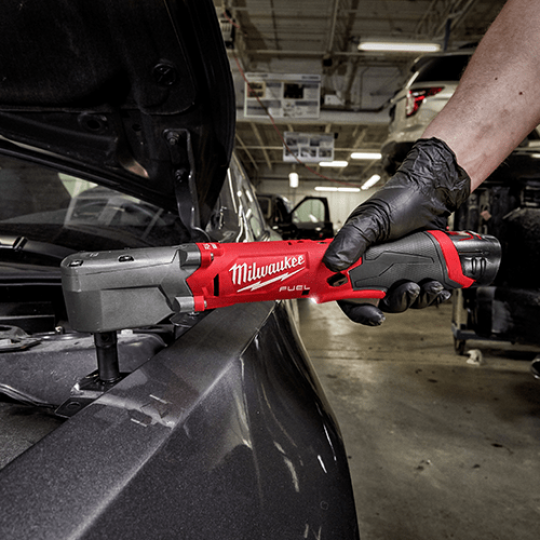 Máy siết bu lông góc Milwaukee M12 FRAIWF12-0B
