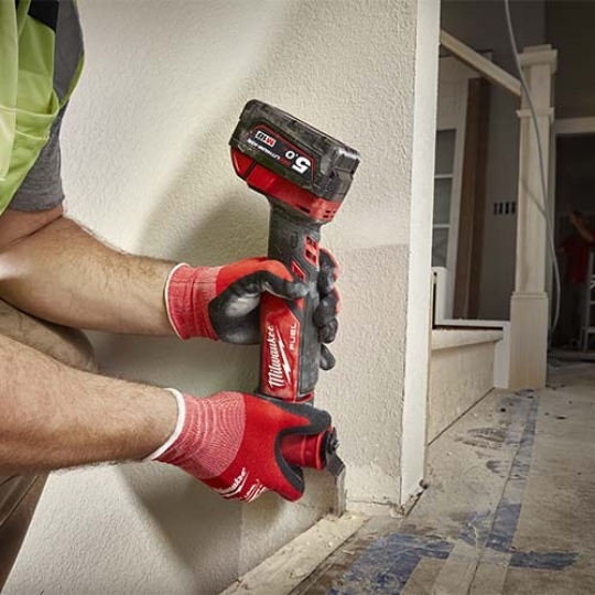 Máy cắt rung Milwaukee M18 FMT-0X0 (Chưa pin & sạc)