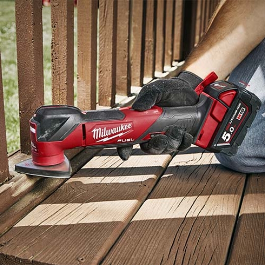 Máy cắt rung Milwaukee M18 FMT-0X0 (Chưa pin & sạc)