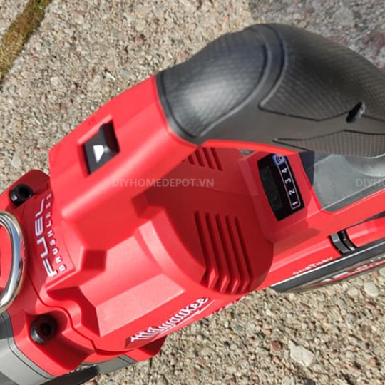 Máy siết bu lông Milwaukee M18 ONEFHIWF1DS-0X0