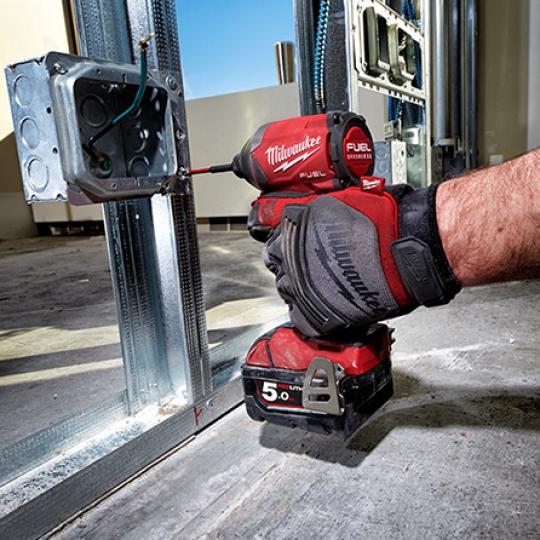 Máy bắt vít Milwaukee M18 FID2-0X ( Chưa Pin & Sạc )