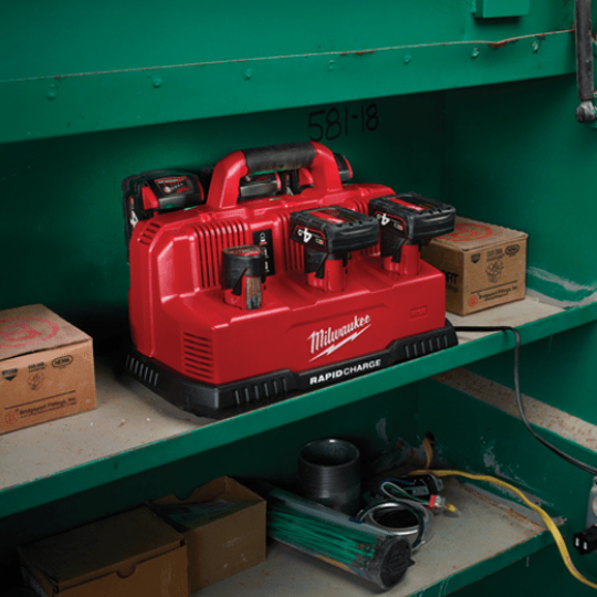 Trạm sạc nhanh Milwaukee M12-18C3